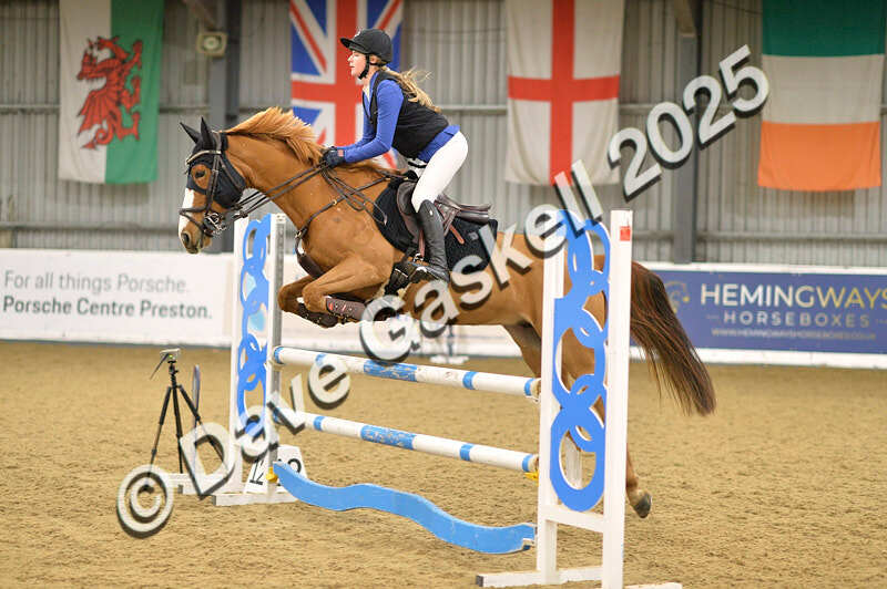 D4N_5958 - NorthcoteSun16thNov'25 Unaff.Jumping AvailableUntil16thDec'25