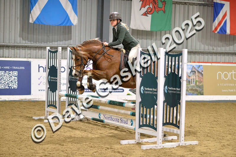 D4N_6135 - NorthcoteSun16thNov'25 Unaff.Jumping AvailableUntil16thDec'25