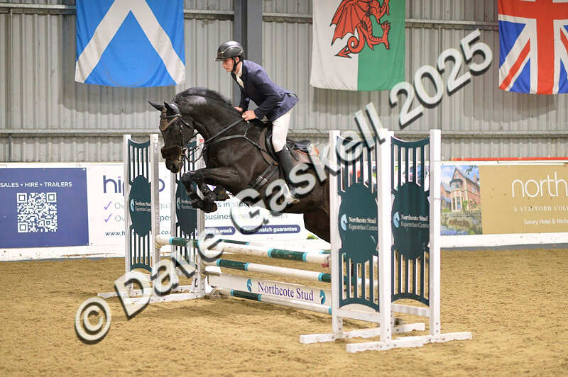 D4N_6087 - NorthcoteSun16thNov'25 Unaff.Jumping AvailableUntil16thDec'25