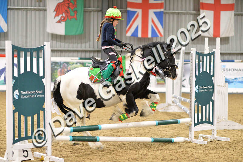 D4N_6664 - NorthcoteSat8thDec'25 XmasShowJumping AvailableUntil6thJan'26