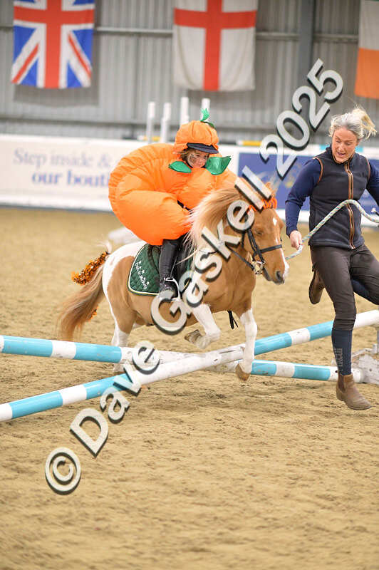 D4N_4649 - NorthcoteSun26thOct'25 Unaff.Jumping AvailableUntil28thNov'25