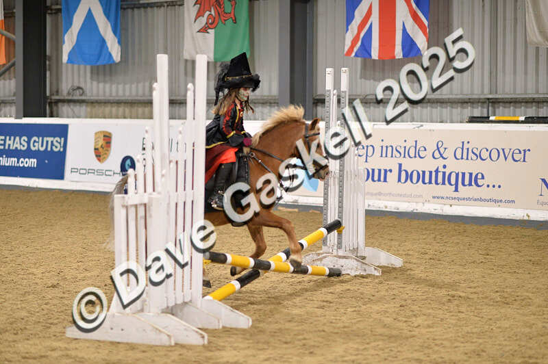 D4N_4804 - NorthcoteSun26thOct'25 Unaff.Jumping AvailableUntil28thNov'25