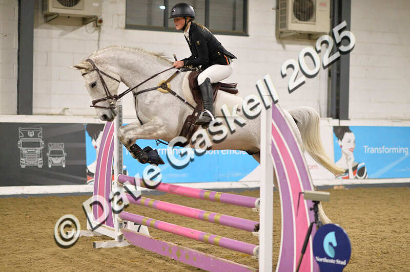 D4N_6385 - NorthcoteSun16thNov'25 Unaff.Jumping AvailableUntil16thDec'25