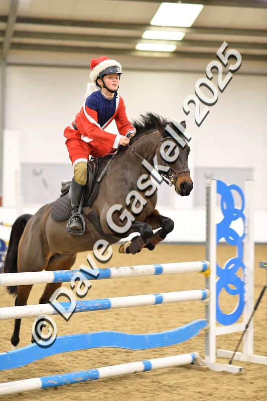D4N_7067 - NorthcoteSat8thDec'25 XmasShowJumping AvailableUntil6thJan'26