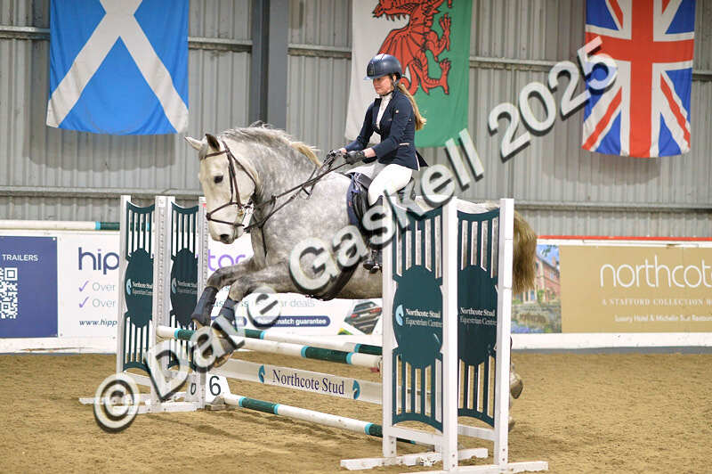 D4N_5750 - NorthcoteSun16thNov'25 Unaff.Jumping AvailableUntil16thDec'25