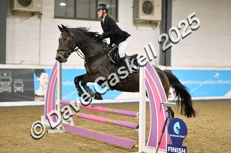 D4N_6210 - NorthcoteSun16thNov'25 Unaff.Jumping AvailableUntil16thDec'25