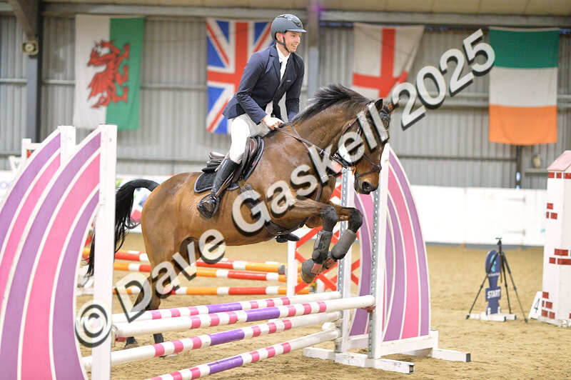 D4N_5964 - NorthcoteSun16thNov'25 Unaff.Jumping AvailableUntil16thDec'25