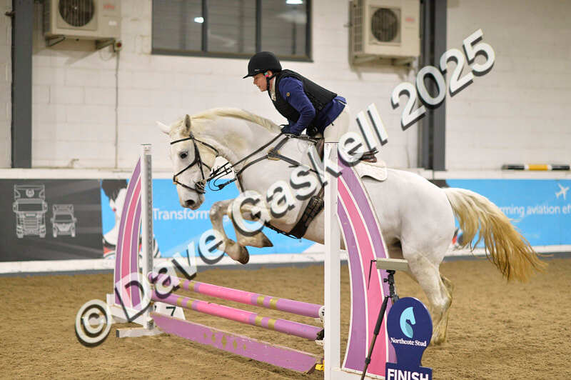 D4N_6039 - NorthcoteSun16thNov'25 Unaff.Jumping AvailableUntil16thDec'25