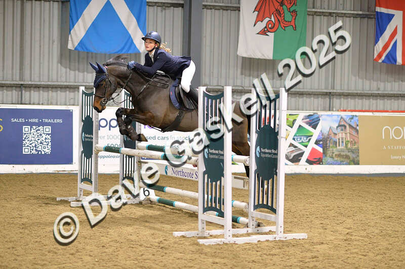 D4N_5916 - NorthcoteSun16thNov'25 Unaff.Jumping AvailableUntil16thDec'25