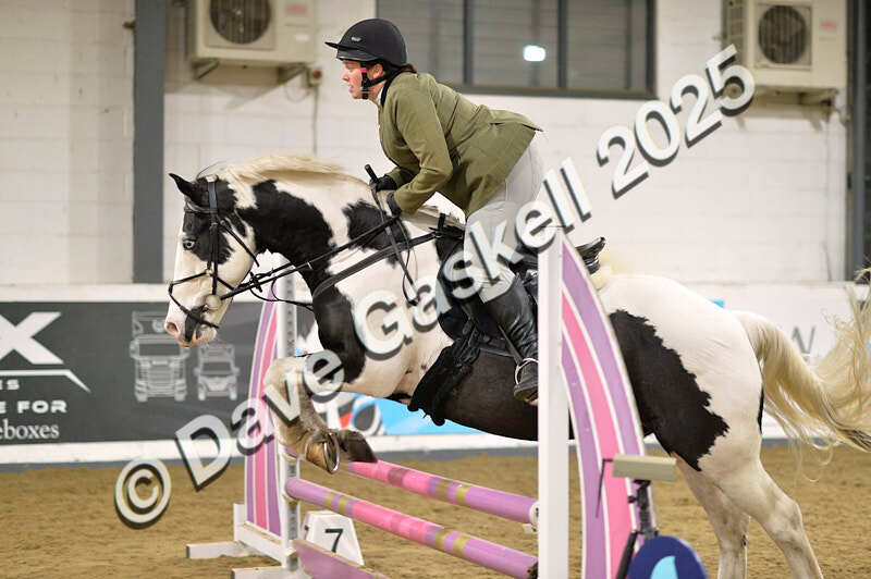 D4N_6216 - NorthcoteSun16thNov'25 Unaff.Jumping AvailableUntil16thDec'25