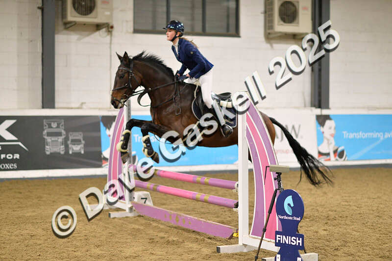 D4N_6118 - NorthcoteSun16thNov'25 Unaff.Jumping AvailableUntil16thDec'25