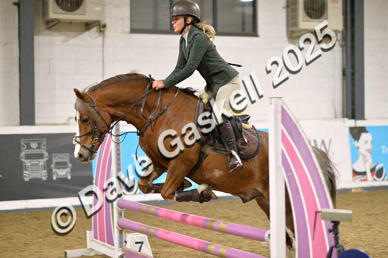 D4N_6136 - NorthcoteSun16thNov'25 Unaff.Jumping AvailableUntil16thDec'25