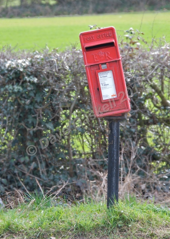 DSC_2493 - Phone & Post Boxes