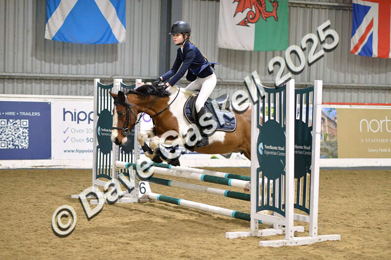 D4N_5632 - NorthcoteSun16thNov'25 Unaff.Jumping AvailableUntil16thDec'25