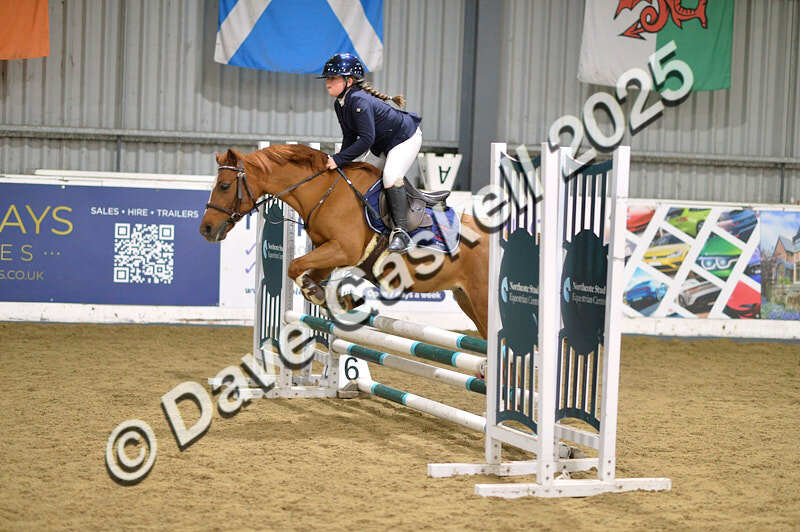 D4N_5592 - NorthcoteSun16thNov'25 Unaff.Jumping AvailableUntil16thDec'25