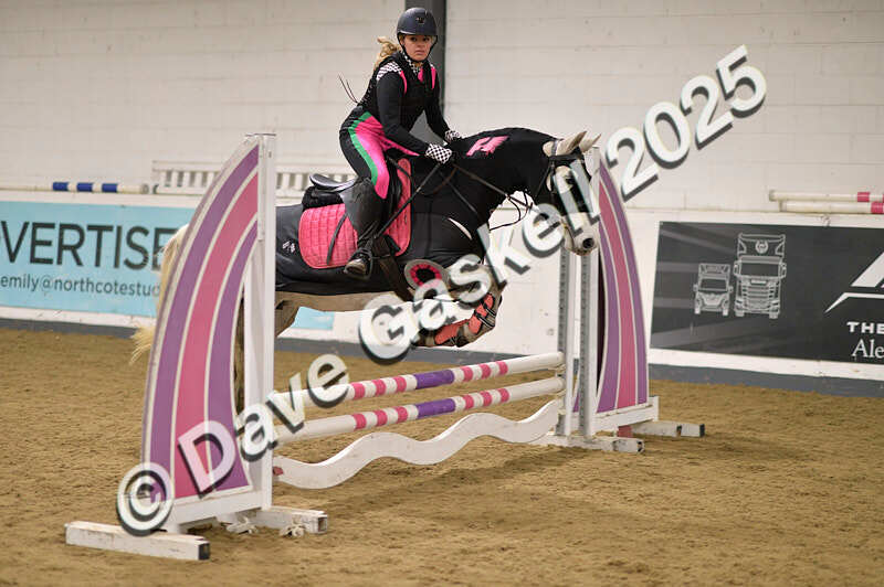 D4N_4953 - NorthcoteSun26thOct'25 Unaff.Jumping AvailableUntil28thNov'25