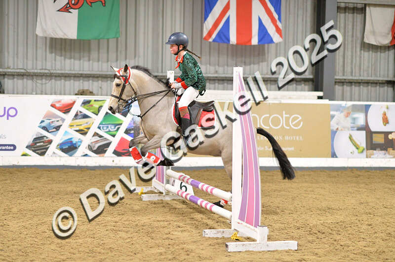 D4N_6672 - NorthcoteSat8thDec'25 XmasShowJumping AvailableUntil6thJan'26