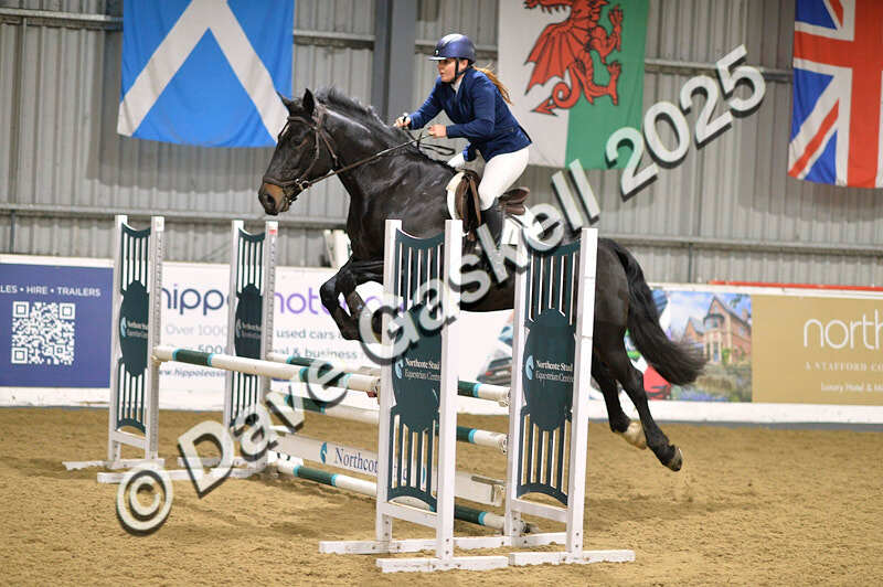 D4N_6488 - NorthcoteSun16thNov'25 Unaff.Jumping AvailableUntil16thDec'25