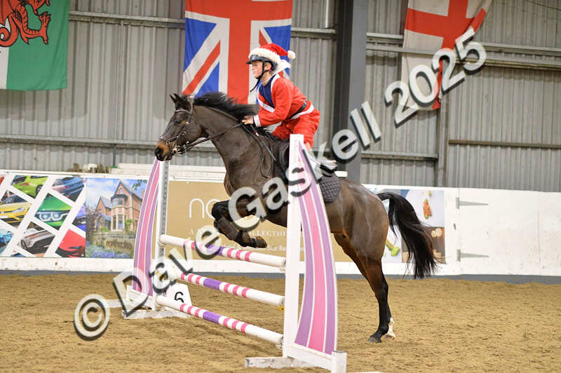 D4N_7048 - NorthcoteSat8thDec'25 XmasShowJumping AvailableUntil6thJan'26