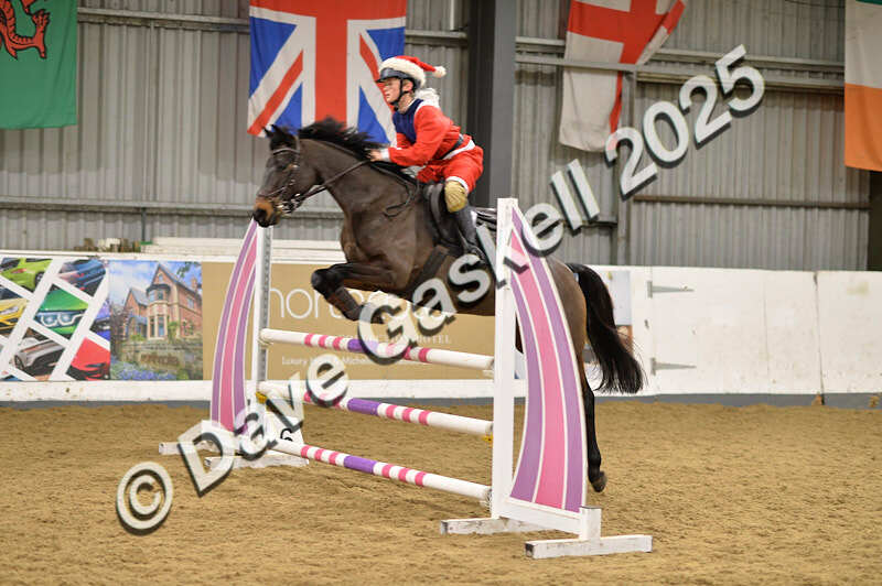 D4N_7066 - NorthcoteSat8thDec'25 XmasShowJumping AvailableUntil6thJan'26