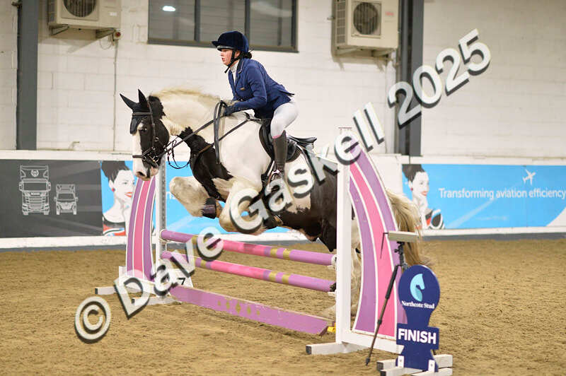 D4N_6076 - NorthcoteSun16thNov'25 Unaff.Jumping AvailableUntil16thDec'25