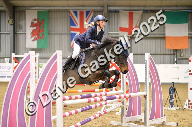 D4N_5918 - NorthcoteSun16thNov'25 Unaff.Jumping AvailableUntil16thDec'25