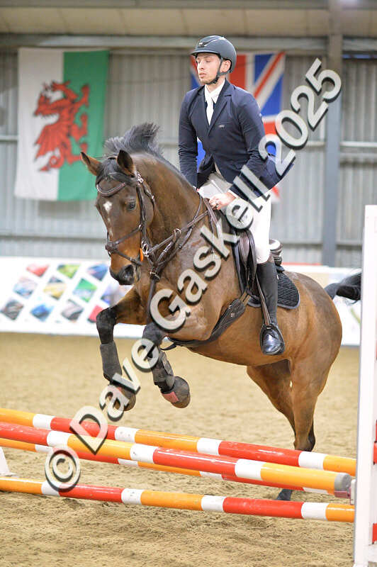 D4N_5960 - NorthcoteSun16thNov'25 Unaff.Jumping AvailableUntil16thDec'25