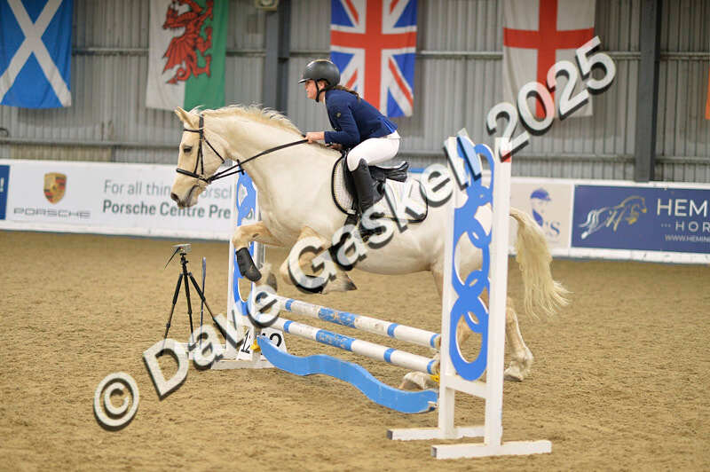 D4N_5653 - NorthcoteSun16thNov'25 Unaff.Jumping AvailableUntil16thDec'25