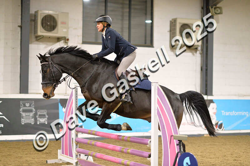 D4N_6292 - NorthcoteSun16thNov'25 Unaff.Jumping AvailableUntil16thDec'25