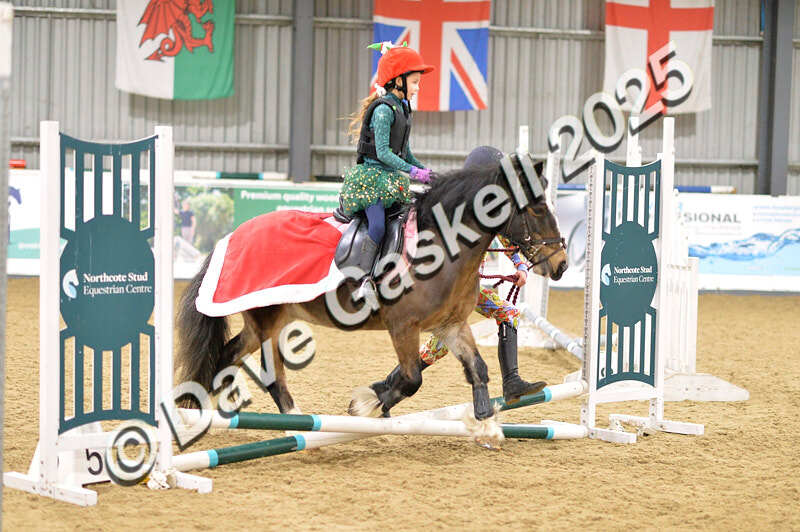 D4N_6648 - NorthcoteSat8thDec'25 XmasShowJumping AvailableUntil6thJan'26