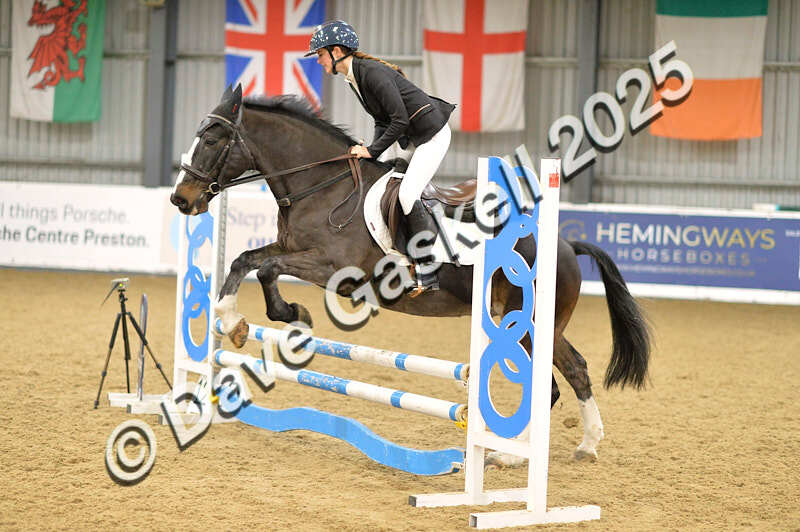 D4N_5782 - NorthcoteSun16thNov'25 Unaff.Jumping AvailableUntil16thDec'25