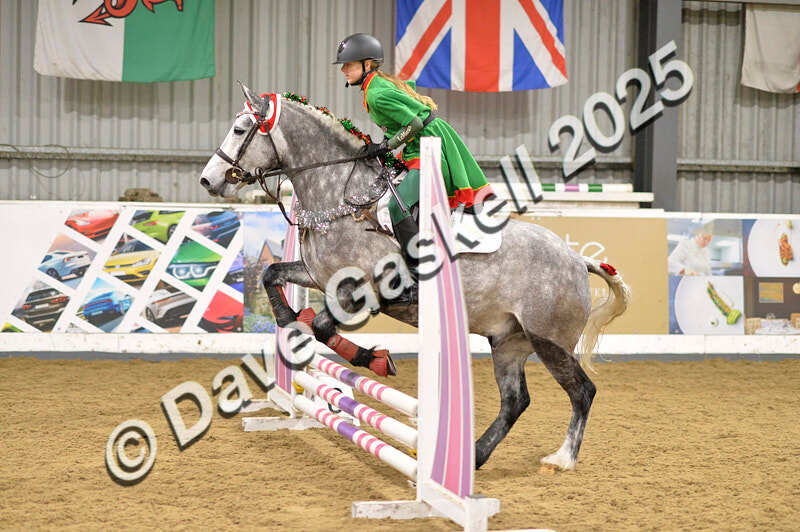 D4N_6791 - NorthcoteSat8thDec'25 XmasShowJumping AvailableUntil6thJan'26