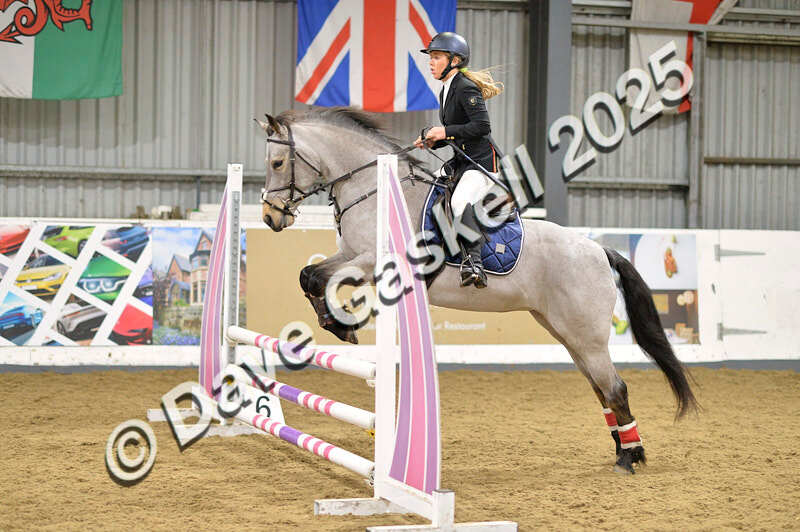 D4N_6950 - NorthcoteSat8thDec'25 XmasShowJumping AvailableUntil6thJan'26