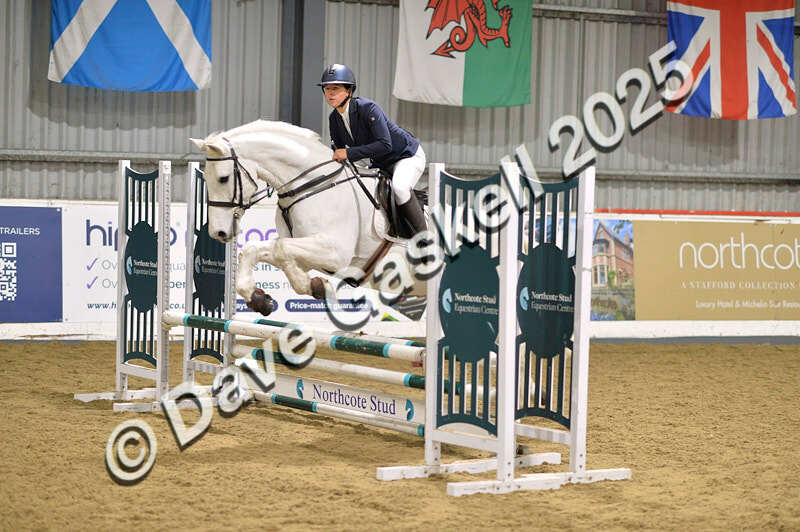 D4N_6155 - NorthcoteSun16thNov'25 Unaff.Jumping AvailableUntil16thDec'25