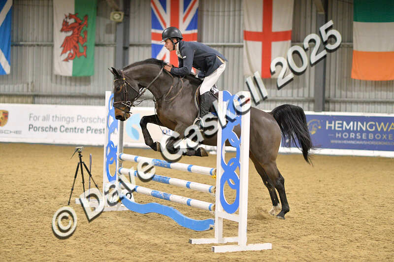 D4N_6245 - NorthcoteSun16thNov'25 Unaff.Jumping AvailableUntil16thDec'25