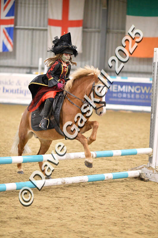 D4N_4806 - NorthcoteSun26thOct'25 Unaff.Jumping AvailableUntil28thNov'25