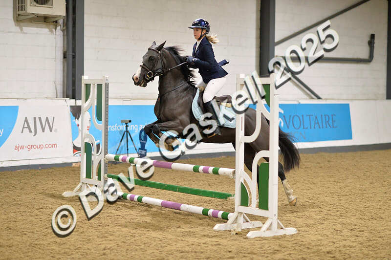 D4N_6989 - NorthcoteSat8thDec'25 XmasShowJumping AvailableUntil6thJan'26