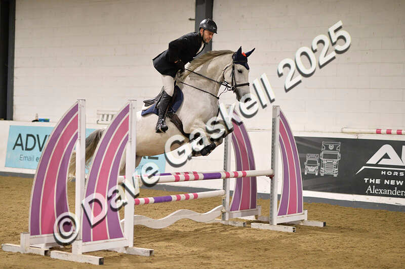 D4N_5427 - NorthcoteSun26thOct'25 Unaff.Jumping AvailableUntil28thNov'25