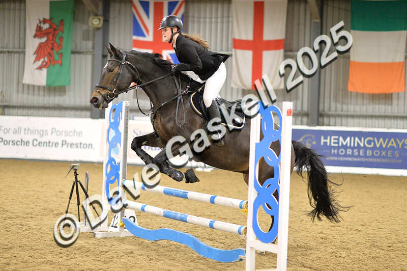 D4N_6212 - NorthcoteSun16thNov'25 Unaff.Jumping AvailableUntil16thDec'25