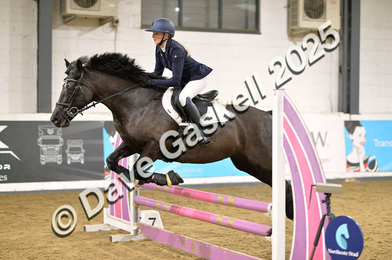 D4N_6174 - NorthcoteSun16thNov'25 Unaff.Jumping AvailableUntil16thDec'25