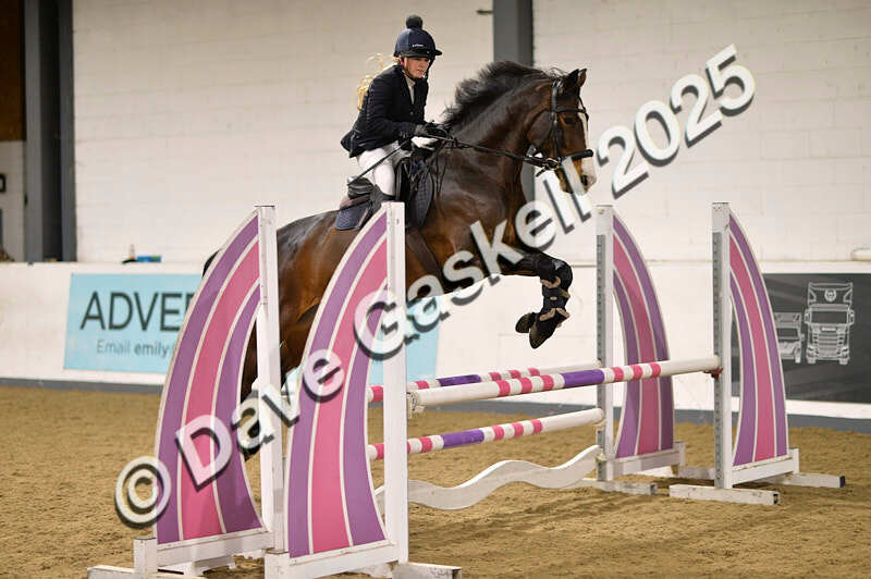 D4N_5445 - NorthcoteSun26thOct'25 Unaff.Jumping AvailableUntil28thNov'25