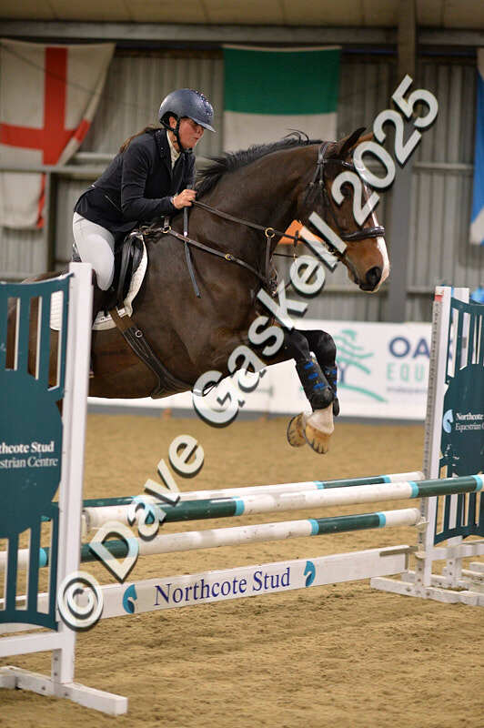 D4N_5296 - NorthcoteSun26thOct'25 Unaff.Jumping AvailableUntil28thNov'25