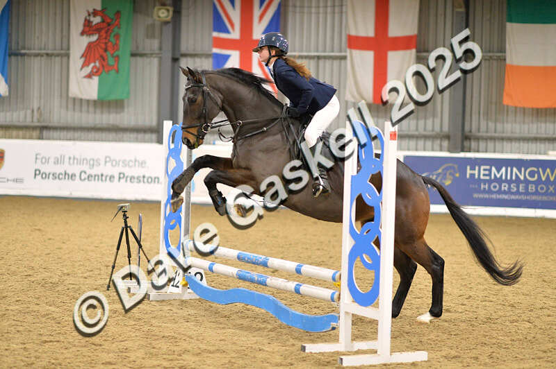 D4N_6006 - NorthcoteSun16thNov'25 Unaff.Jumping AvailableUntil16thDec'25