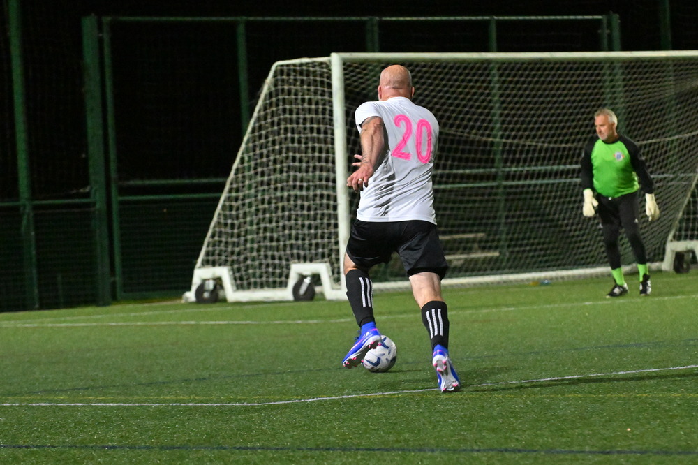 AM3_2501 - England v Devon veterans