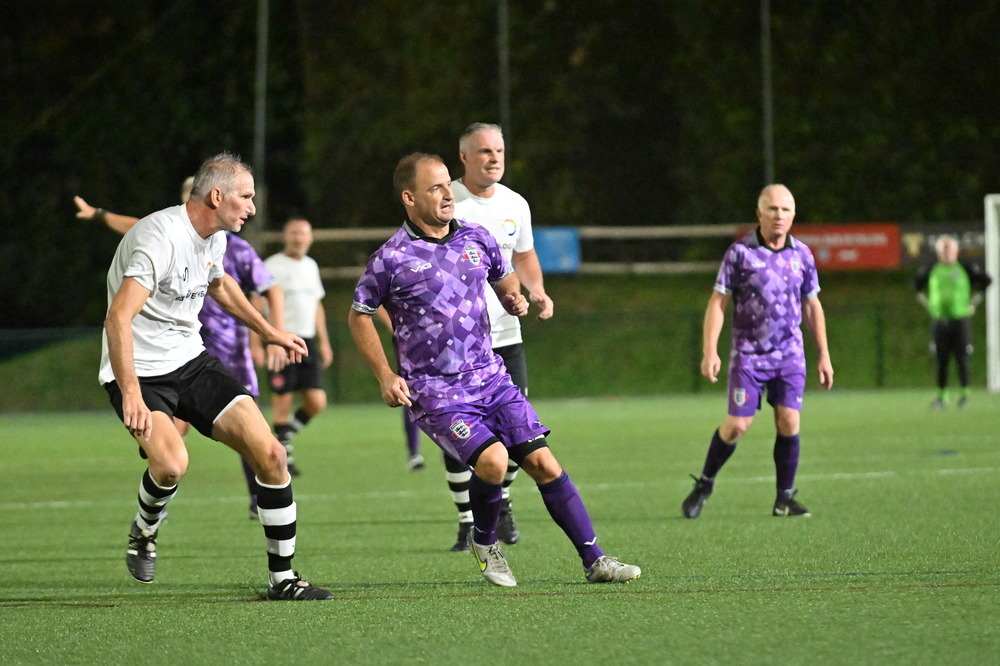 AM3_3207 - England v Devon veterans