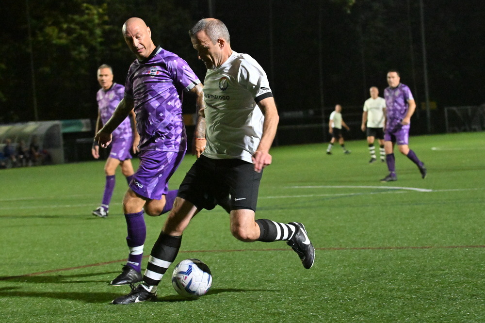 AM3_2672 - England v Devon veterans