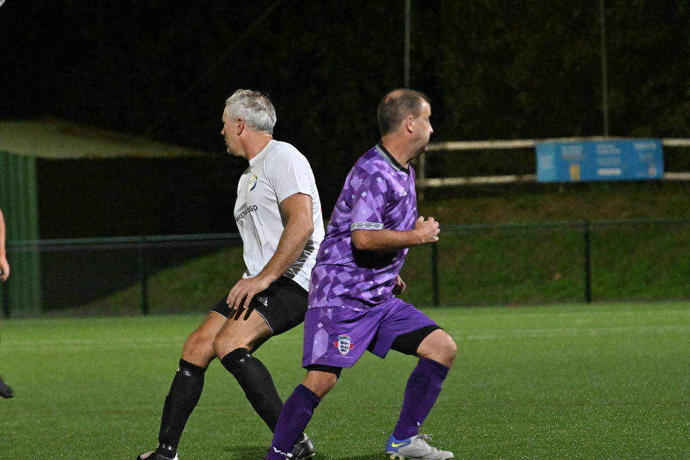 AM3_2550 - England v Devon veterans