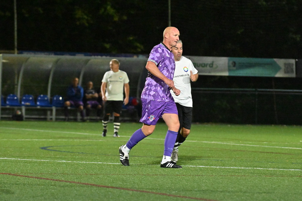 AM3_2387 - England v Devon veterans