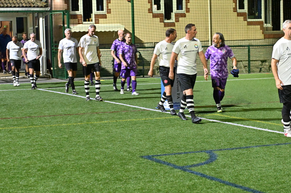 AM3_2153 - England v Devon veterans