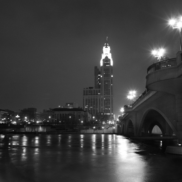 riverfront at night [b&w] - ELEMENTAL [B&W]